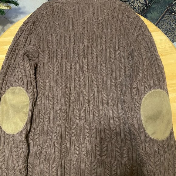 Cabela brown cable knit sweater - Picture 3 of 3